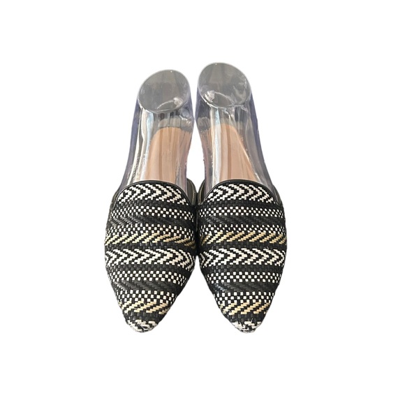 Universal Thread Goods Co Black White Slide Aztec Flats Pointed Toe Size 7 - Picture 2 of 12